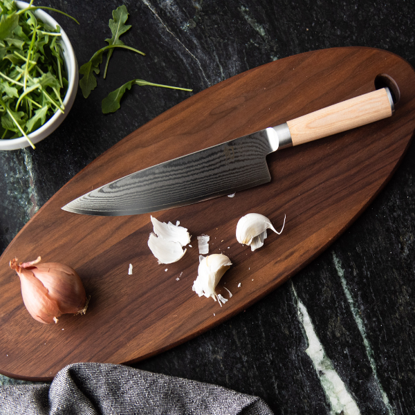 A walk through the knife case