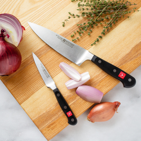 A walk through the knife case