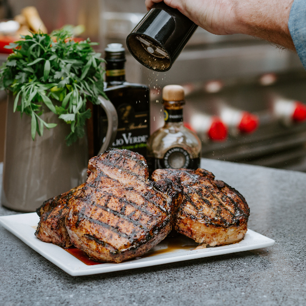 Lemon-Garlic Marinated Pork Chops